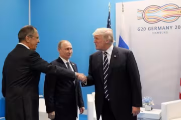 На зустрічі Трампа та Путіна помітили дивне поєднання