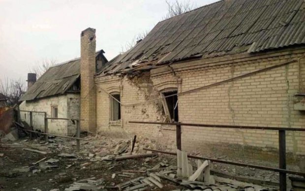 В сети показали жуткие последствия обстрела боевиками Марьинки