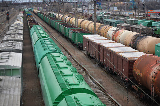 Снижение ставок на аренду вагонов - положительный знак, что Укрзализныця переходит на рыночное формирование тарифов - эксперт