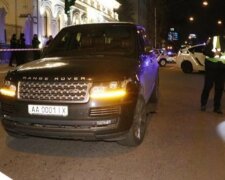 Вбивство сина Соболєва у Києві обростає містичними подробицями: букет квітів, заплямований  кров'ю