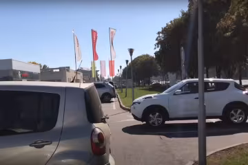 автомобили, скриншот из видео