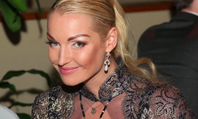 Волочкова ледь не загорілася у печі на райському курорті: "П'яна маячня"