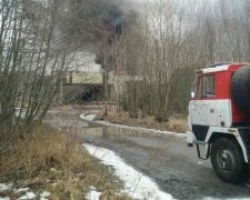 На чеському заводі прогриміли кілька вибухів: десятки постраждалих