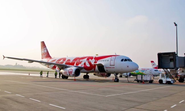 Відомий лоукостер "підкине" українців до Європи за копійки: ціни та графік