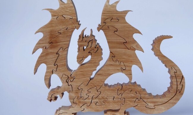 Дерев'яний дракон, символ 2024 року, фото з вільних джерел