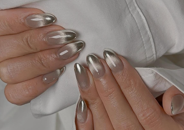 Маникюр, фото из свободных источников