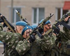 Кремлівський ідіот: витівка п'яного ВДВшника розлютила мережу