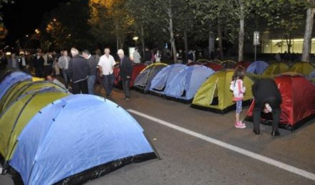 Волна антиправительственных протестов докатилась до Черногории
