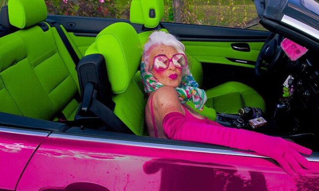 Модель//www.instagram.com/baddiewinkle