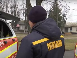 рятувальник, скріншот з відео