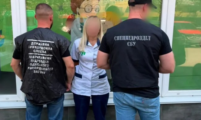 Затримання медикинь в Одесі за фіктивну інвалідність