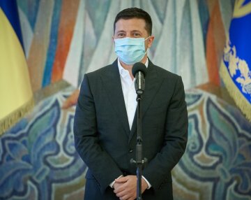Готов отвечать: Зеленский сознался в нарушении закона