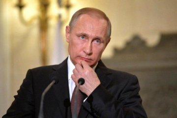 Стрічка прокльонів: мережа вибухнула "привітаннями" Путіна