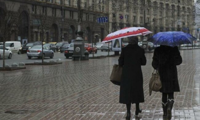 Погода на 7 мая: украинцев ждут водные процедуры и мартовские шутки