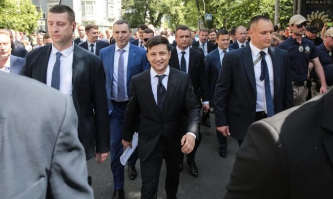 Главное за ночь: предупреждение от Зеленского, гибель в Верховной Раде, новые тарифы на газ и "амнезия" Гройсмана