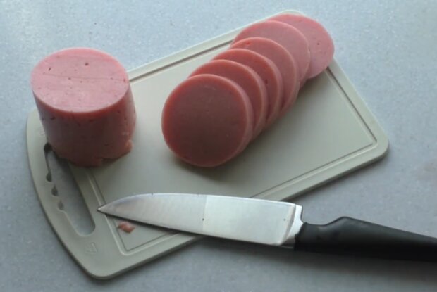 Колбаса без мяса, фото: кадр из видео