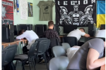 Школярам дозволили спати  на уроці: фото скрін