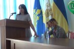 Еще теплые: врачи заставили украинку нести ампутированные ноги мужа домой