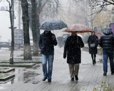 Київ зустрічає перший сніг: фото "зимової" столиці 7 жовтня