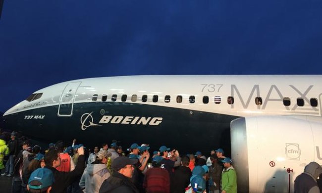 Смерть в любую секунду: производители Boeing признались в роковой ошибке