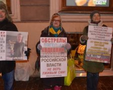 Петербуржці вийшли на протест через обстріли Авдіївки