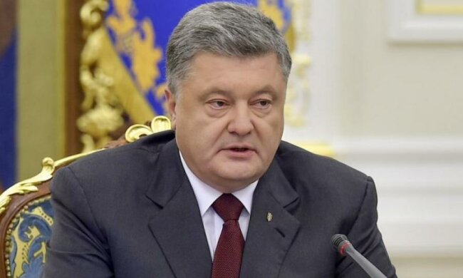 Порошенко наобещал украинцам "хороших новостей"