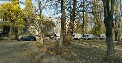 У Харкові швидкі влаштували кілометрові "затори", лікарі в істериці: "Куди вас стільки?"