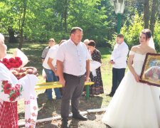 Оберег Богородицы для молодожёнов-военных