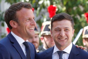 Головне за день понеділка 17 червня: головний секрет Вакарчука, Зеленський в Парижі і дивовижна історія кохання Комарова