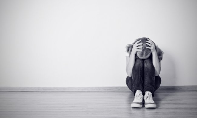 Синій кит повернувся: школярка повісилася на дереві