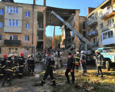 Експерти розповіли, чому міг завалитися будинок у Дрогобичі: "Життя людей обірвав..."