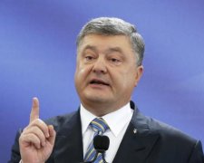 Лещенко обвинил Порошенко в авторитаризме
