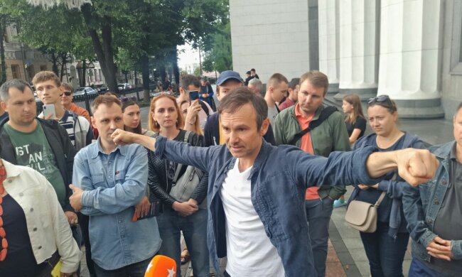 Вакарчук розповів про коаліцію "Голосу" та "Слуги народу": чому партія співака не потрапила до більшості у Раді
