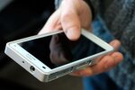 Життя або телефон: двоє здоровил напали на дитину у Вінниці, місто на вухах
