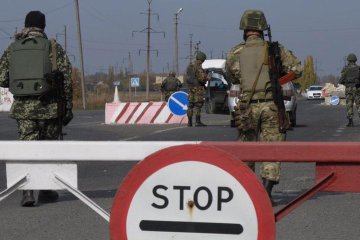 Не пощадили навіть дітей: бойовики відкрили вогонь по українцях, сховатися ніде