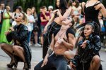 Скандальна група влаштувала групове шоу для тих, хто любить жорсткіше: фото
