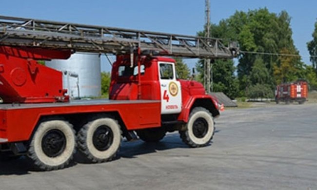 Ковельские спасатели учились тушить нефтебазу (фото)