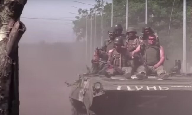 Російські окупанти. Фото: скрін youtube