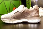 Lenovo представила кроссовки с 3D-сканером