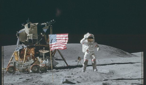 NASA опублікувало якісні знімки польоту американців на Місяць (фото)