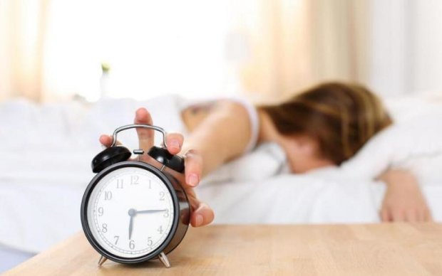 5 способів прокидатися без будильника
