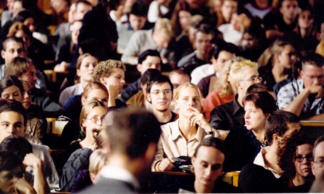 Студентам будут платить большую стипендию