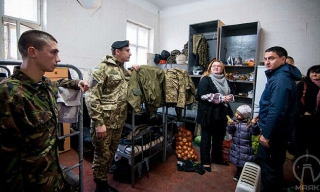 Одеських морпіхів привітали з Днем захисника України (фото)