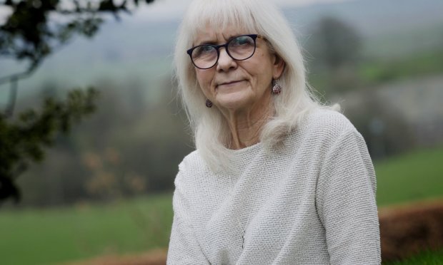 65-річна бабуся народжувала без болю і навіть не відчула перелом руки: лікарі отеретіли від пенсіонерки