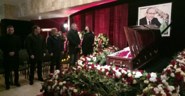 похорон Кернеса, фото: Харківська міськрада