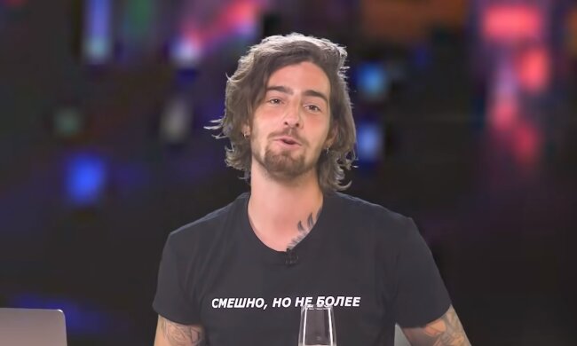 Шоу Алексея Дурнева, скриншот: Youtube