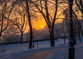 Київ, зима, світанок, фото із соцмереж