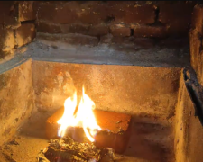 Кирпич горит: фото скрин Ютуб