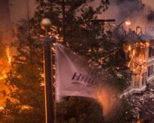 Разверзлось пекло: фантастичні фото палаючої Каліфорнії