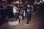У Києві нічна прогулянка обернулася поєдинком на ножах: мешканці досі не можуть оговтатись